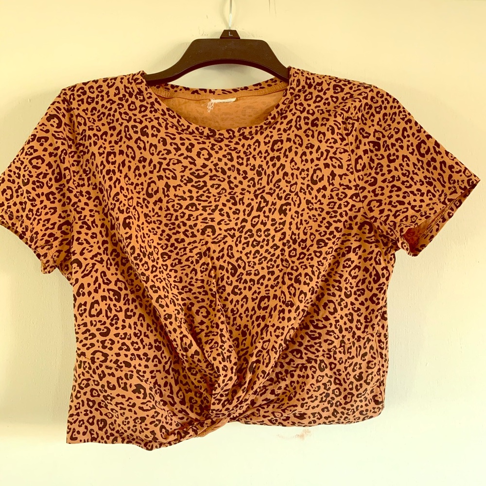 H&M leopard top size 8